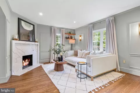 3503 Norris Pl, Alexandria, VA 22305