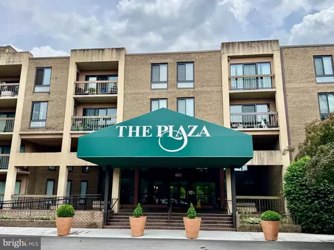 805 N Howard St #446, Alexandria, VA 22304
