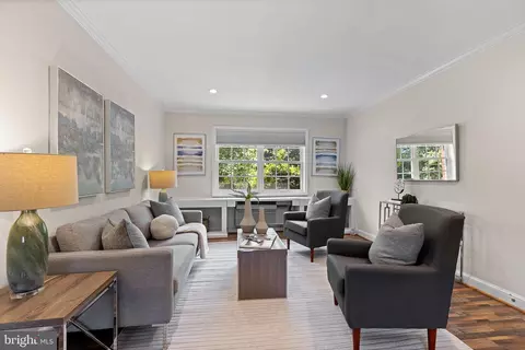 1716 W Abingdon Dr #103, Alexandria, VA 22314