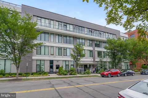 801 N Fairfax St #409, Alexandria, VA 22314