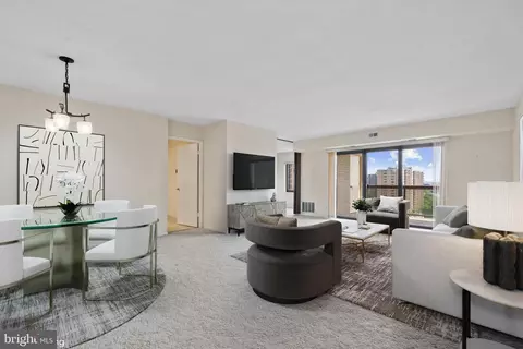 307 Yoakum Pkwy #1105, Alexandria, VA 22304