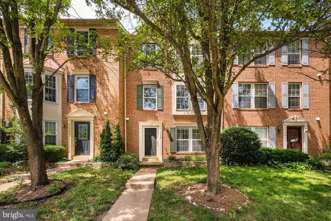 1339 Argall Pl, Alexandria, VA 22314