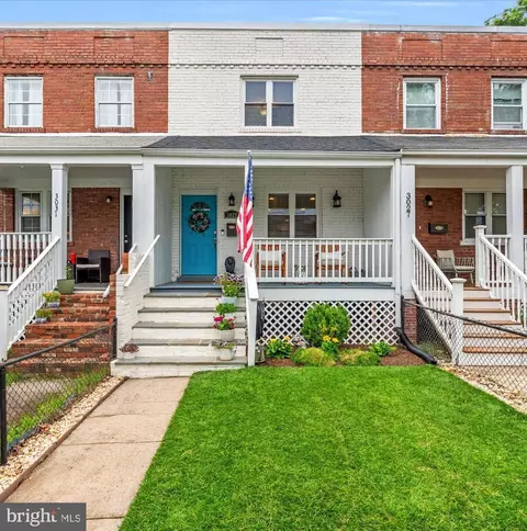 3029 Manning St, Alexandria, VA 22305