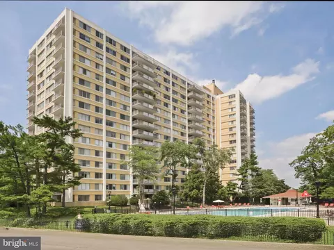301 N Beauregard St #509, Alexandria, VA 22312