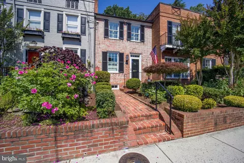 717 S Royal St, Alexandria, VA 22314