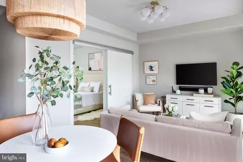 1800 Mount Vernon Ave #314, Alexandria, VA 22301