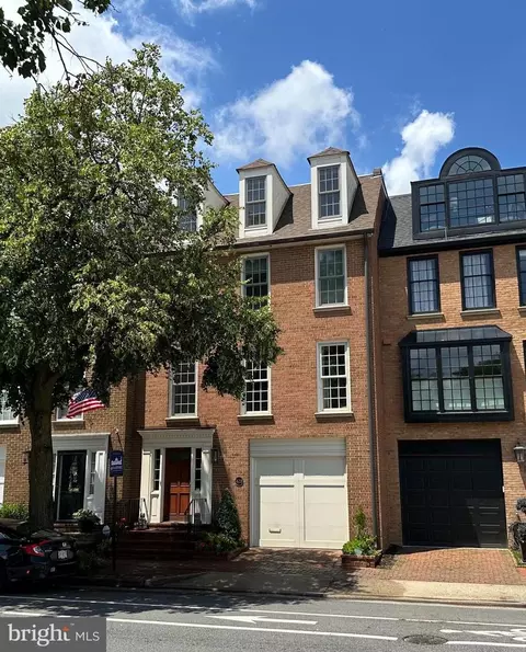 428 N Union St, Alexandria, VA 22314