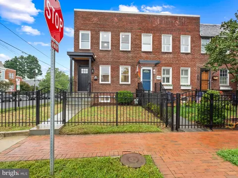 400 N Fayette St, Alexandria, VA 22314
