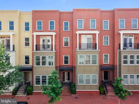 1907 Main Line Blvd #101, Alexandria, VA 22301
