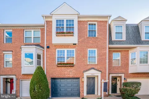 1205 Madison St, Alexandria, VA 22314