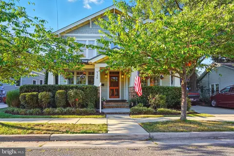 416 E Alexandria Ave, Alexandria, VA 22301