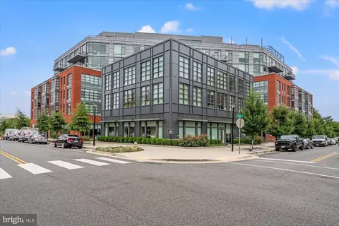 1201 N Royal St #214, Alexandria, VA 22314