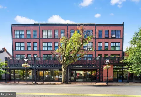 1312 King St #210, Alexandria, VA 22314