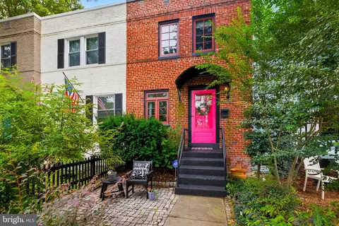 333 Mount Vernon Ave, Alexandria, VA 22301