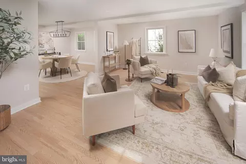 110 E Spring St, Alexandria, VA 22301