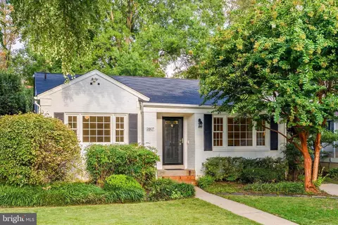 2807 Ridge Road Dr, Alexandria, VA 22302