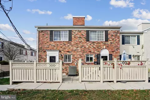 1435 N C N Van Dorn St, Alexandria, VA 22304