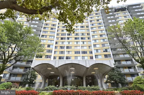 301 N Beauregard St N #1617, Alexandria, VA 22312