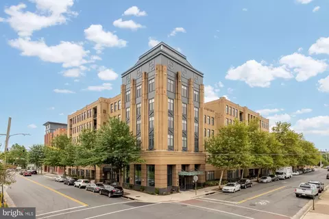 525 N Fayette St #119, Alexandria, VA 22314