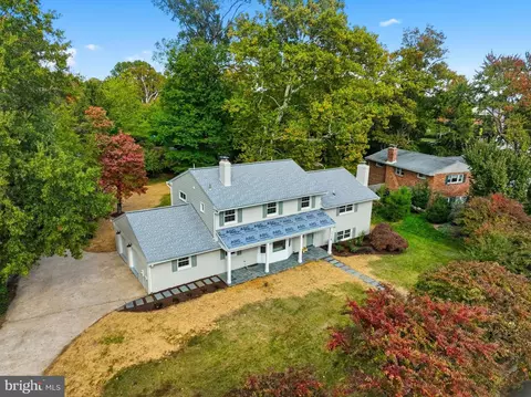 3409 Sterling Ave, Alexandria, VA 22304