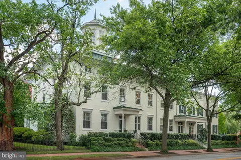 300 S Columbus St, Alexandria, VA 22314