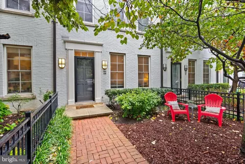 1023 N Royal St #109, Alexandria, VA 22314