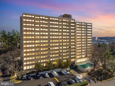 5911 Edsall Rd #1209, Alexandria, VA 22304