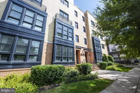 1907 Richmond Hwy #101, Alexandria, VA 22301