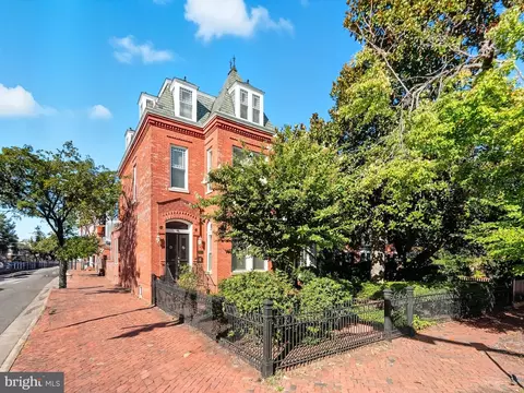 719 Prince St, Alexandria, VA 22314