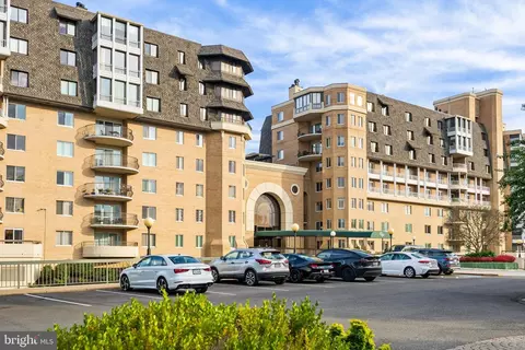 1250 S Washington St S #116, Alexandria, VA 22314