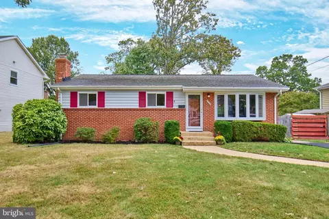 2508 N Shelley St, Alexandria, VA 22311