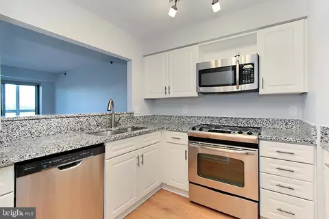 2121 Jamieson Ave #710, Alexandria, VA 22314