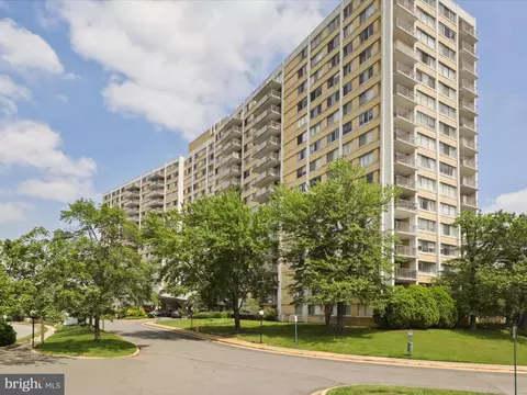 301 N Beauregard St #1114, Alexandria, VA 22312