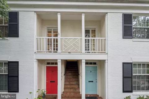 220 N Saint Asaph St #14, Alexandria, VA 22314