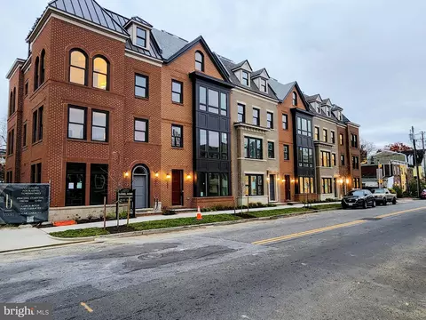 117 N West St, Alexandria, VA 22314