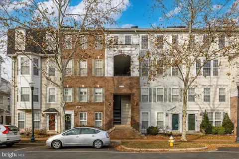 291 Cameron Station Blvd #102, Alexandria, VA 22304