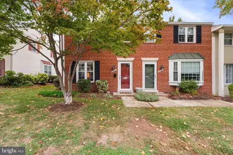 3823 Jay Ave, Alexandria, VA 22302