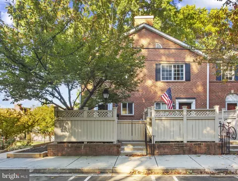 1267 N Van Dorn St, Alexandria, VA 22304