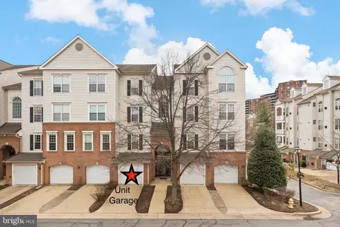 2323 Henshaw Pl #303, Alexandria, VA 22311