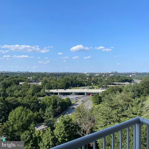 2500 N Van Dorn St #1119, Alexandria, VA 22302