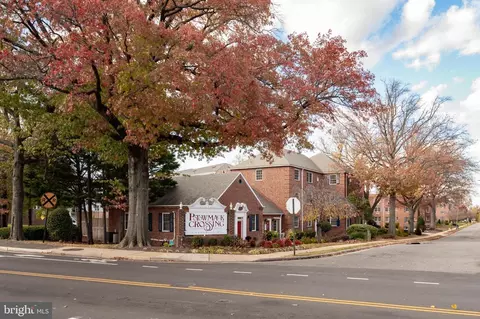 1630 W Abingdon Dr #202, Alexandria, VA 22314