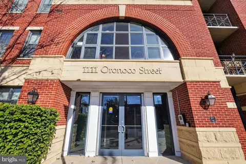 1111 Oronoco St #125, Alexandria, VA 22314
