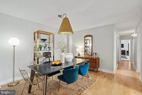 5300 Holmes Run Pkwy #615, Alexandria, VA 22304