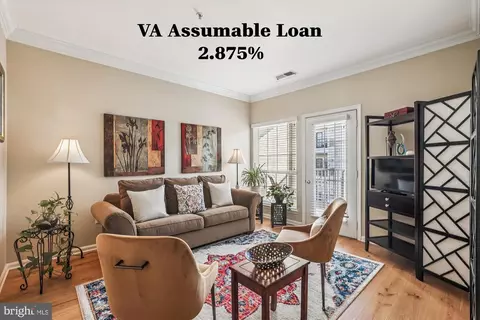4854 Eisenhower Ave #354, Alexandria, VA 22304
