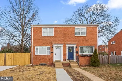 4117 Usher Ave, Alexandria, VA 22304