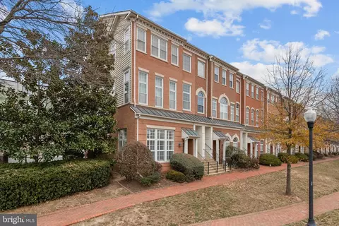 517 Cameron Station Blvd, Alexandria, VA 22304
