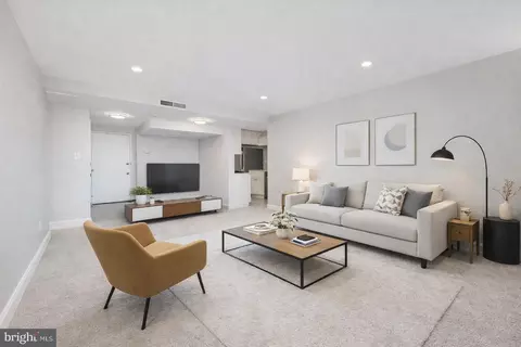 4600 Duke St #430, Alexandria, VA 22304