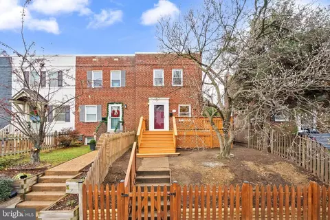 311 Mount Vernon Ave, Alexandria, VA 22301