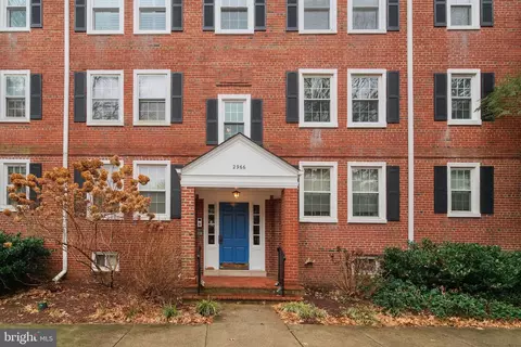 2966 S Columbus St #B2, Arlington, VA 22206