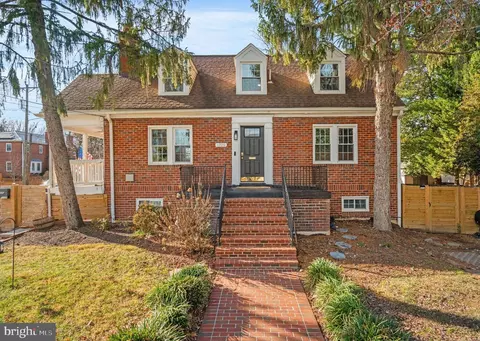 1700 Dewitt Ave, Alexandria, VA 22301